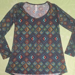 Geometric Patterned Long Sleeve Top